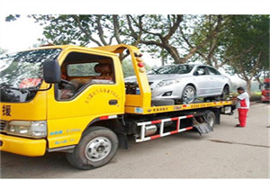 新乡附近24小时汽车拖车服务热线