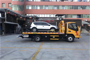 新乡汽车紧急补胎换胎救援